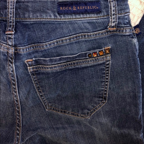 Rock & Republic Jeans ✨👖✨ - Picture 4 of 8